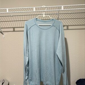 lululemon athletica Men's Sky Blue Long Sleeve Tee